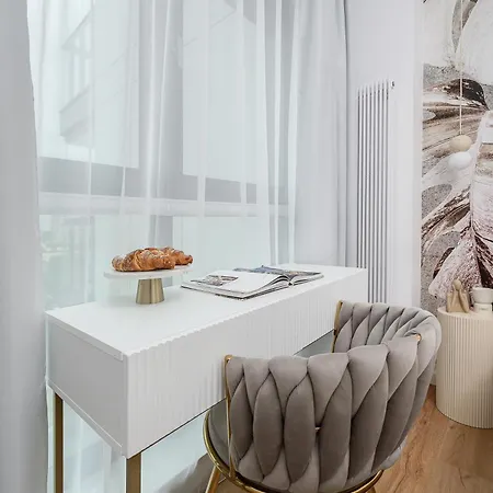 Apartamento Lumina I Design 2-3br With Parking I Balconies Varsóvia